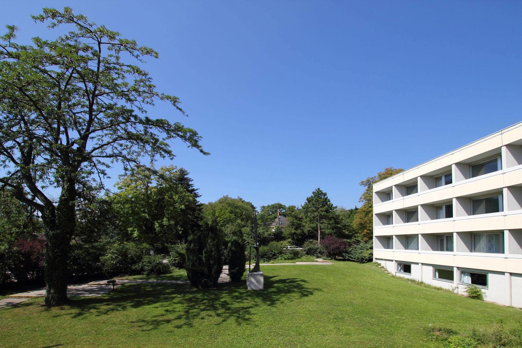 College Garden Hotel Bad Voeslau Dış mekan fotoğraf