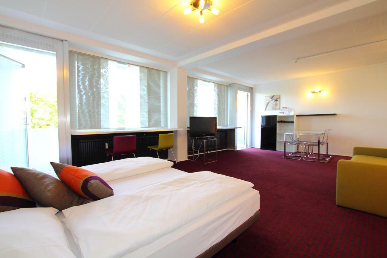 College Garden Hotel Bad Voeslau Dış mekan fotoğraf